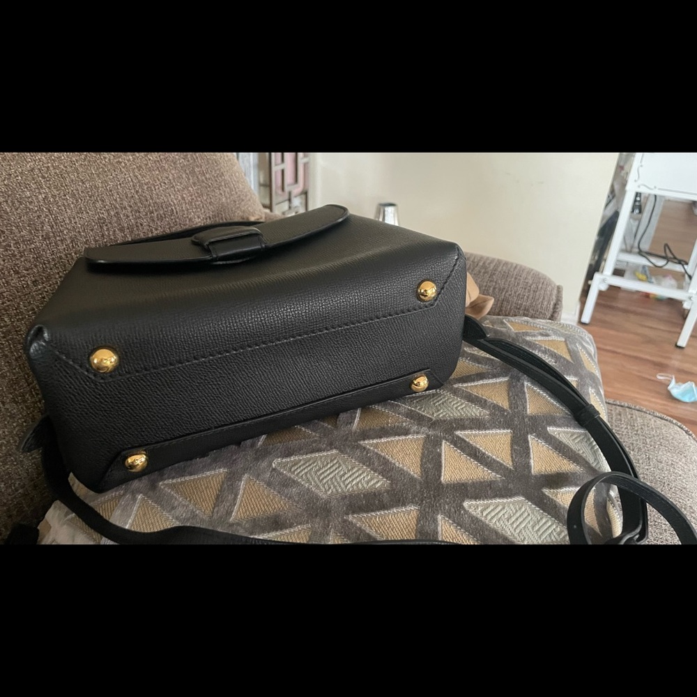 Burberry handbag - Picture 3 of 8